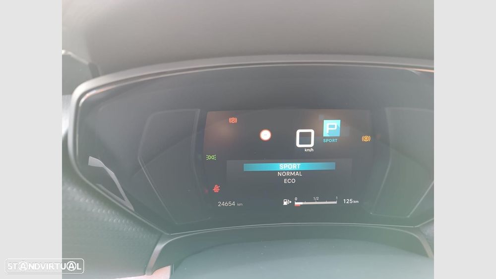 Citroën C5 X 1.2 PureTech Shine EAT8 - 17