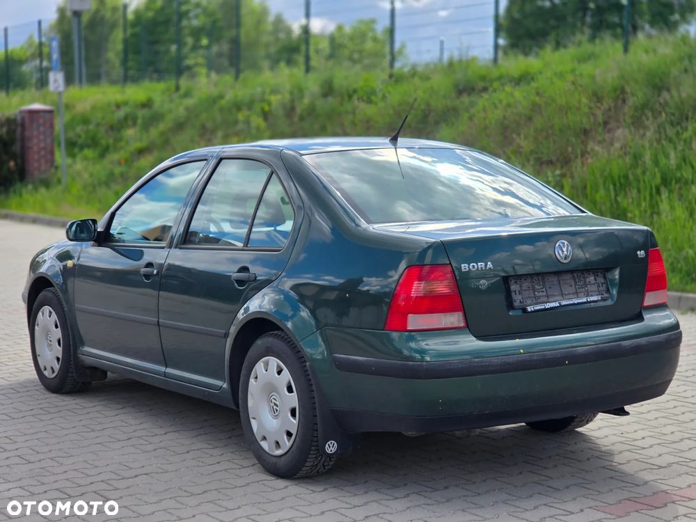 Volkswagen Bora - 6