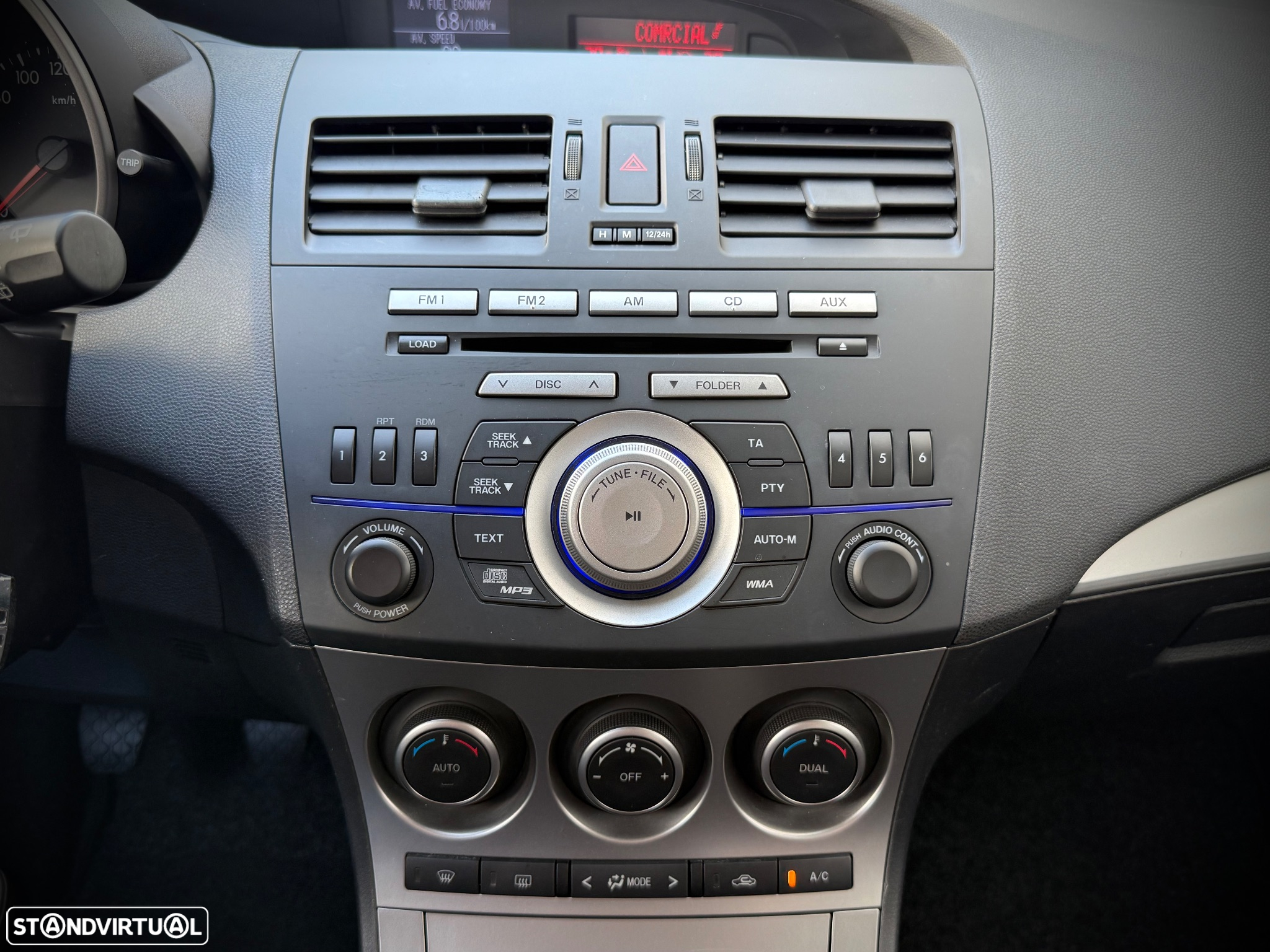 Mazda 3 MZ-CD 1.6 Exclusive Plus - 14