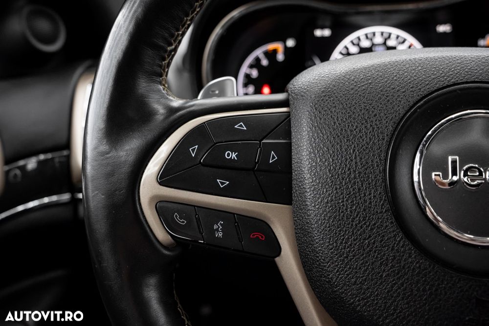 Jeep Grand Cherokee 3.0 TD AT Overland - 32