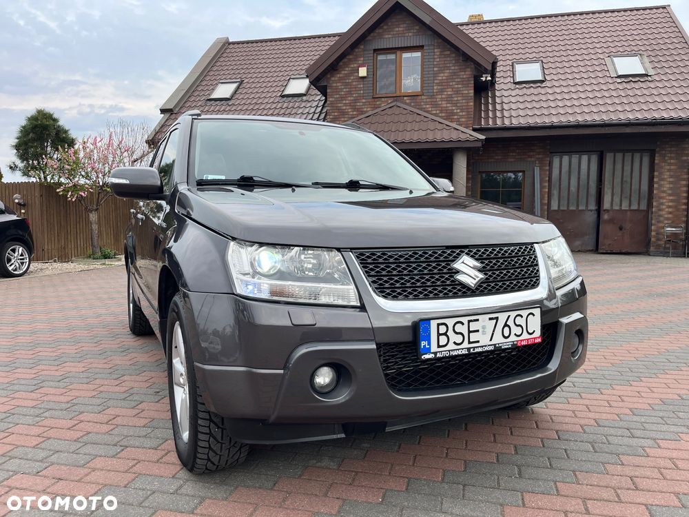 Suzuki Grand Vitara 1.9 DDiS Premium EU5 - 11