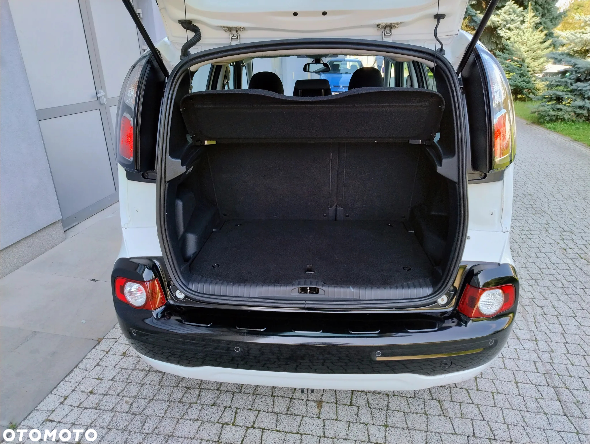 Citroën C3 Picasso 1.4i Exclusive - 22