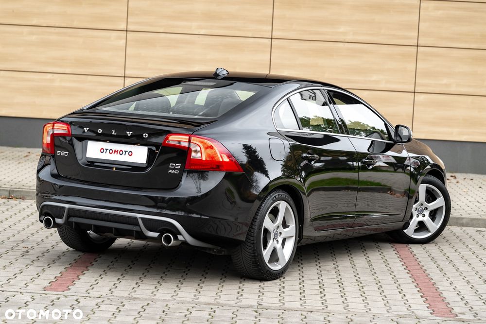 Volvo S60 D5 AWD Geartronic RDesign - 19
