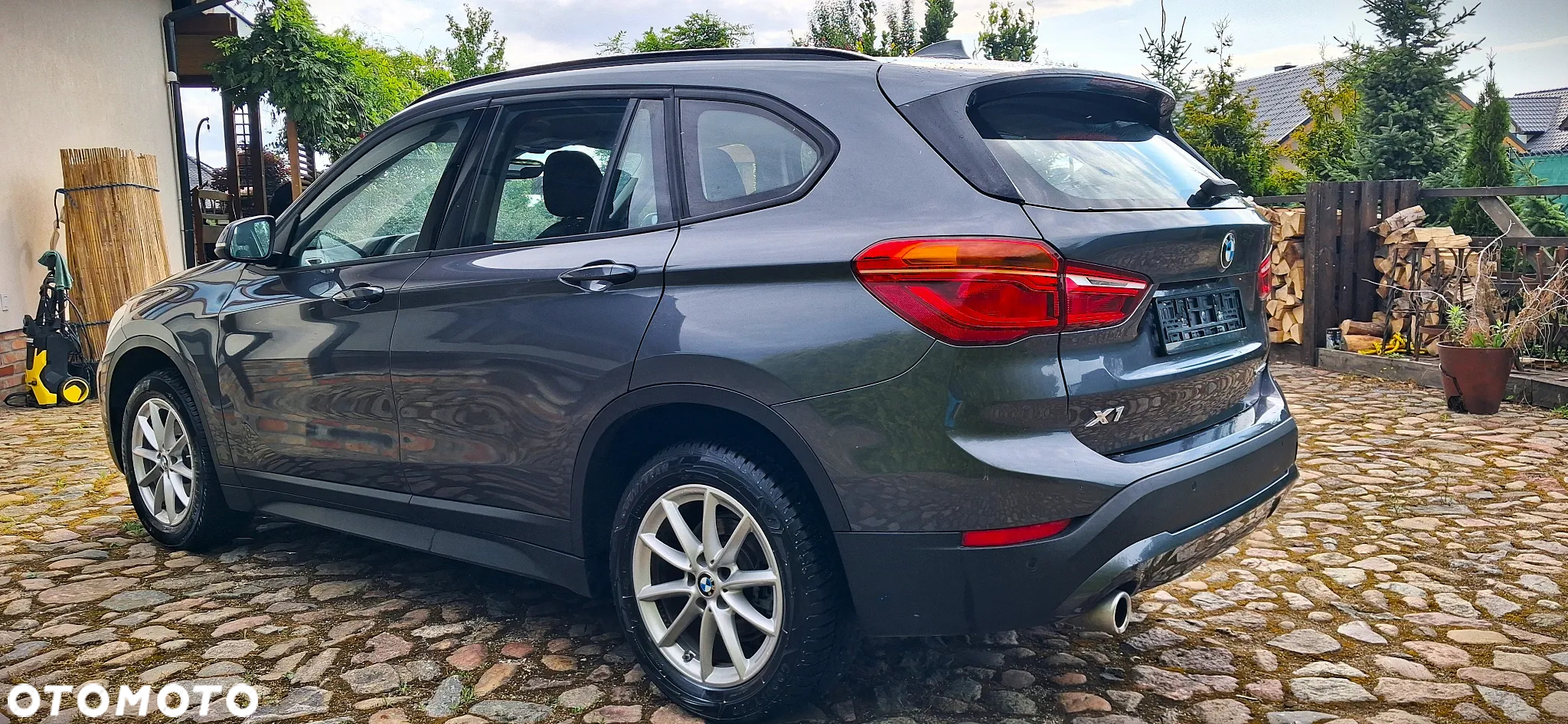 BMW X1 sDrive18i Business Edition - 7