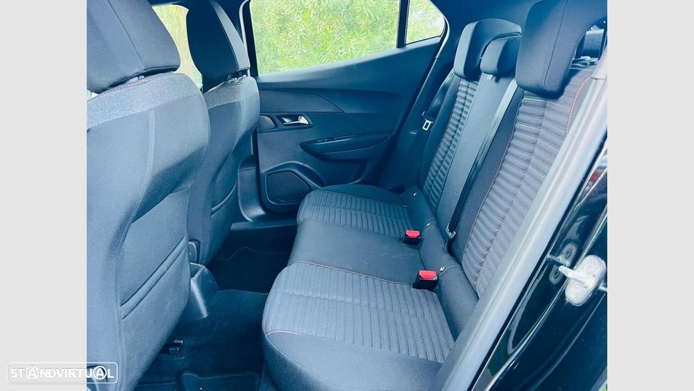 Peugeot 2008 1.2 PureTech Active Pack - 11