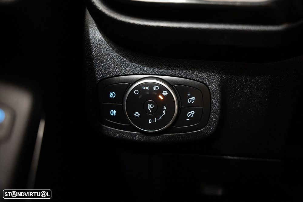 Ford Fiesta 1.0 EcoBoost ST-Line X - 18