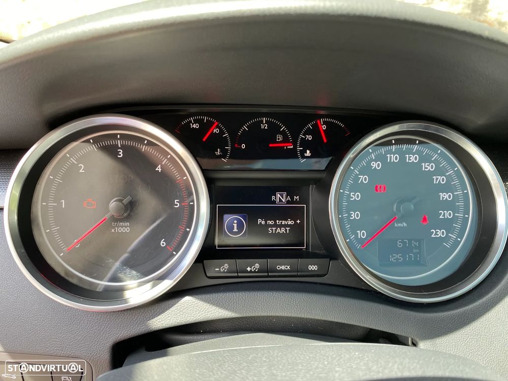 Peugeot 508 SW 1.6 e-HDi Allure 2-Tronic J18 - 15