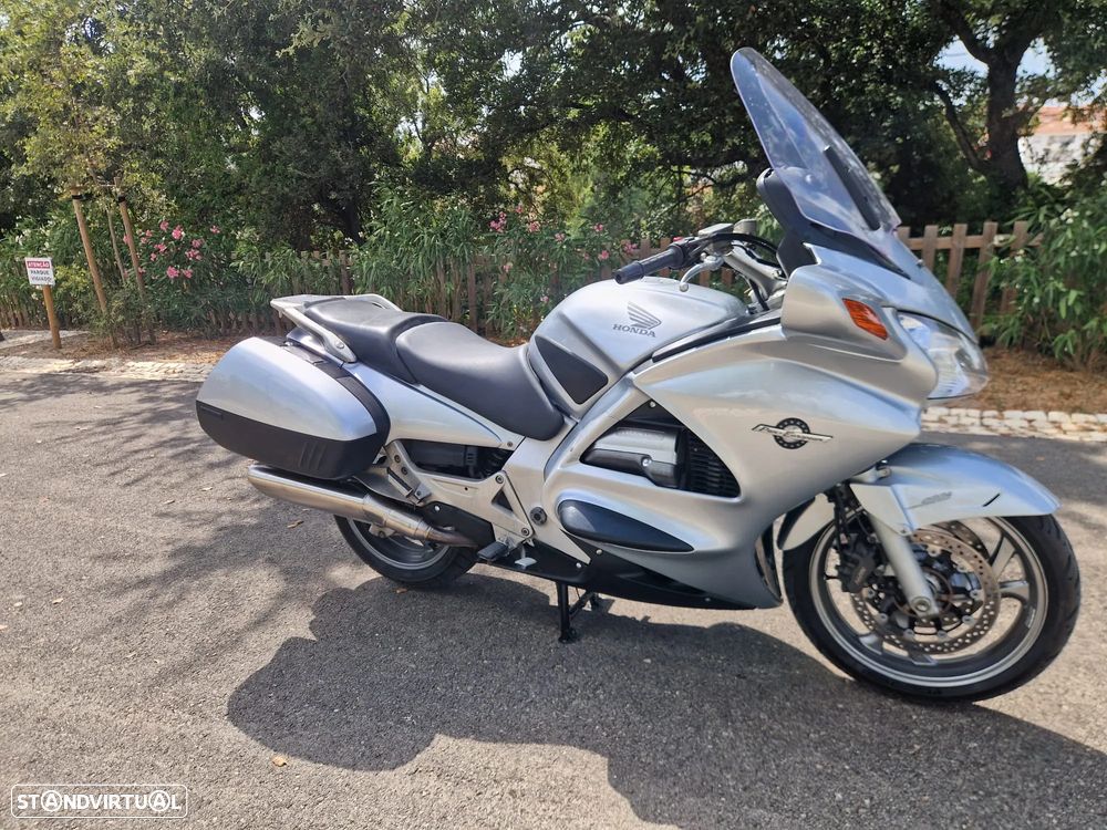 Honda Pan European 1300   Possível Financiamento - 4