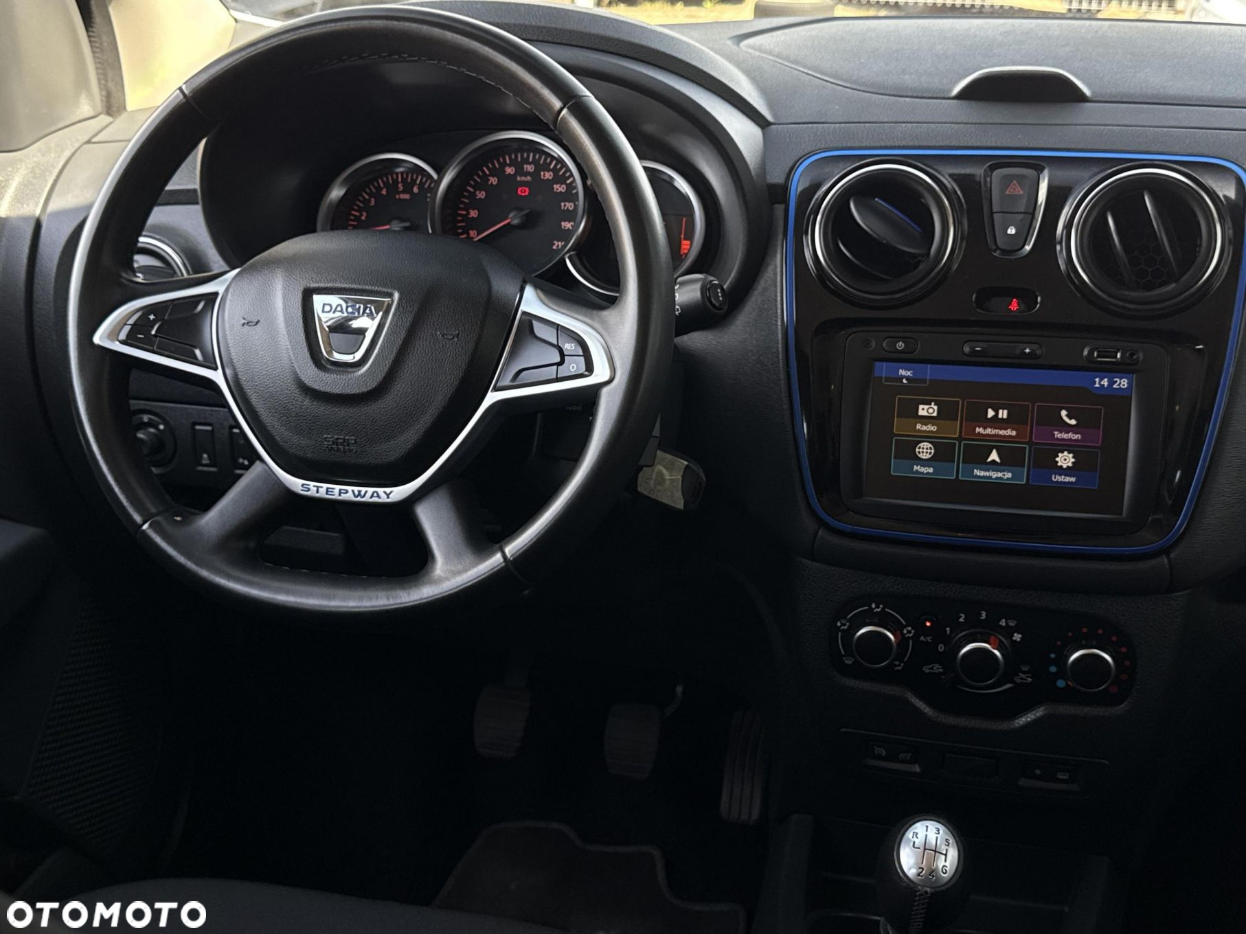 Dacia Lodgy 1.5 Blue dCi Stepway S&S - 14