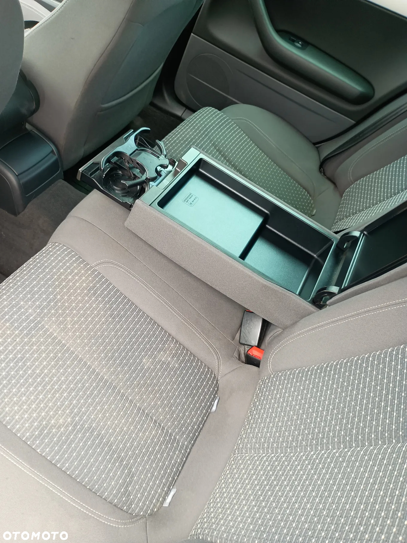 Seat Exeo 2.0 TDI DPF Style Multitronic - 8