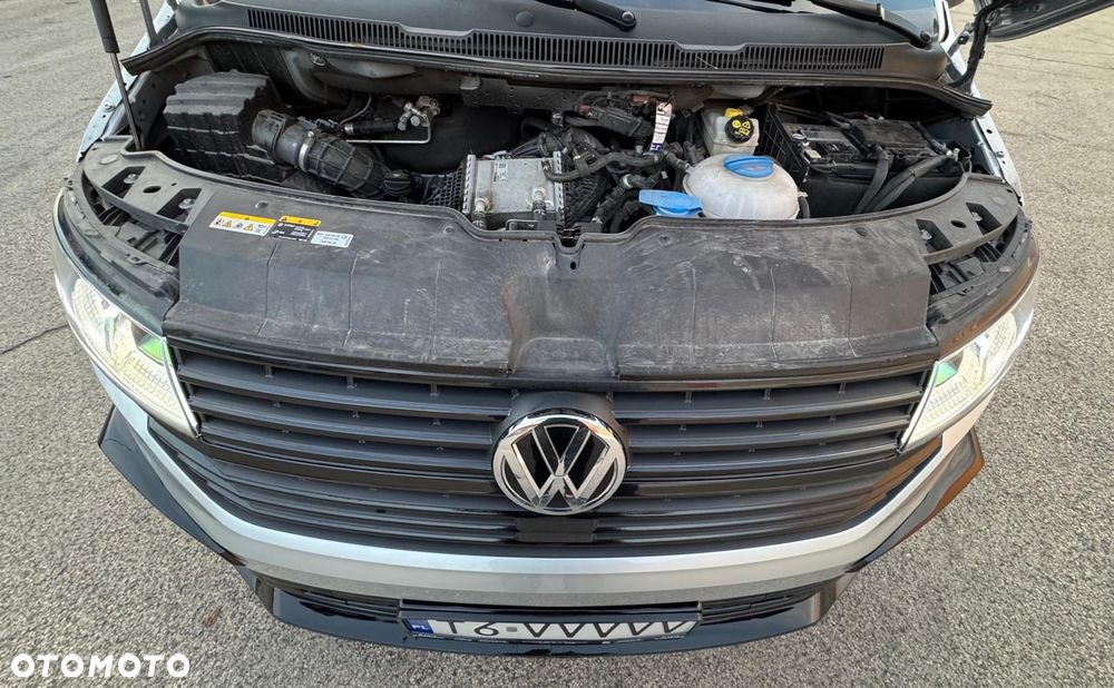 Volkswagen Caravelle 6.1 2.0 TDI L2 Highline DSG - 38