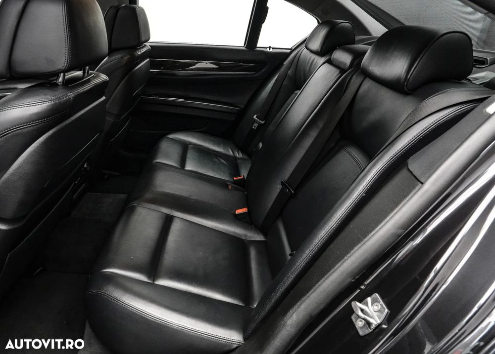 BMW Seria 7 730d - 16