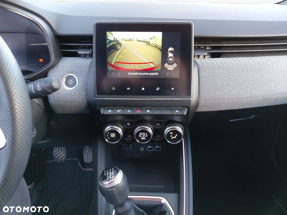 Renault Clio 1.0 TCe Techno - 15