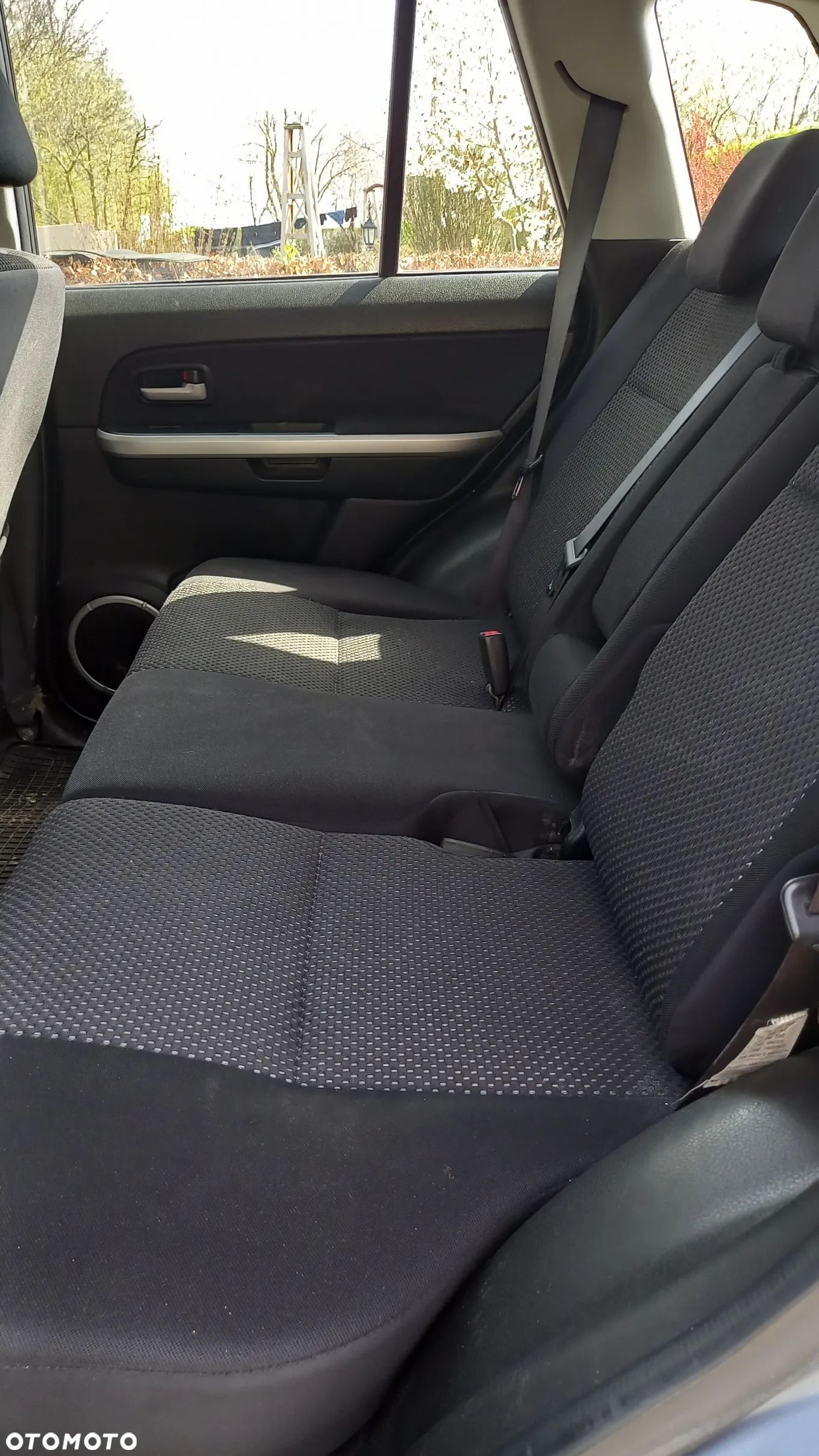 Suzuki Grand Vitara 1.9 DDiS - 2