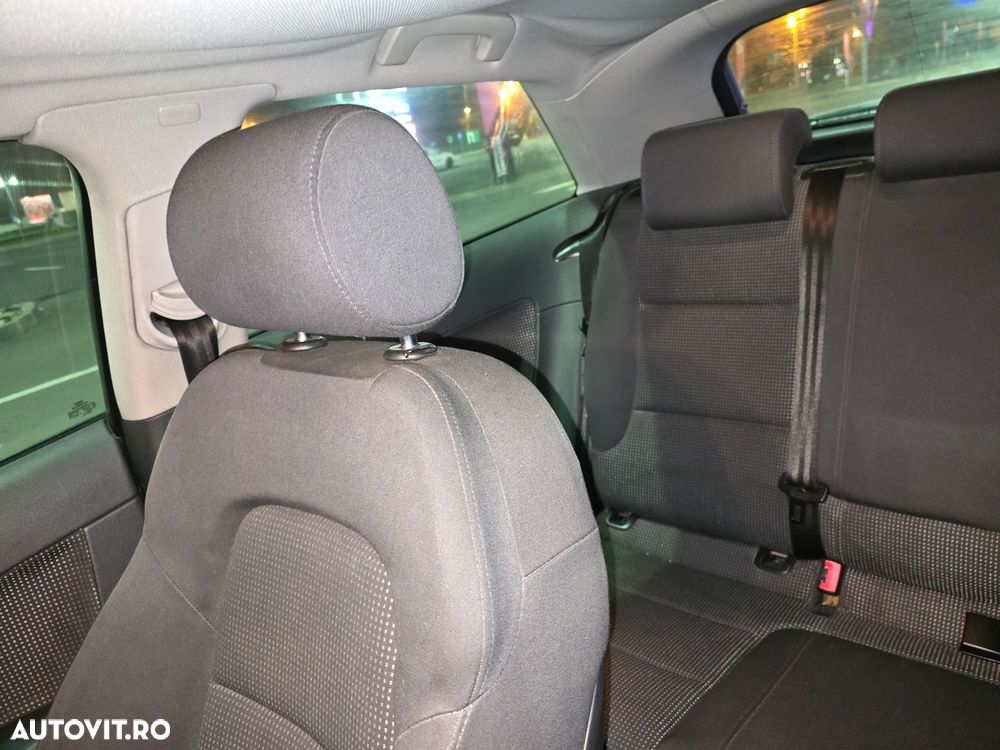 Audi A3 2.0 TDI DPF Ambiente - 18