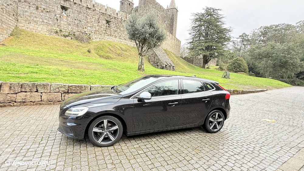 Volvo V40 2.0 D2 R-Design - 3