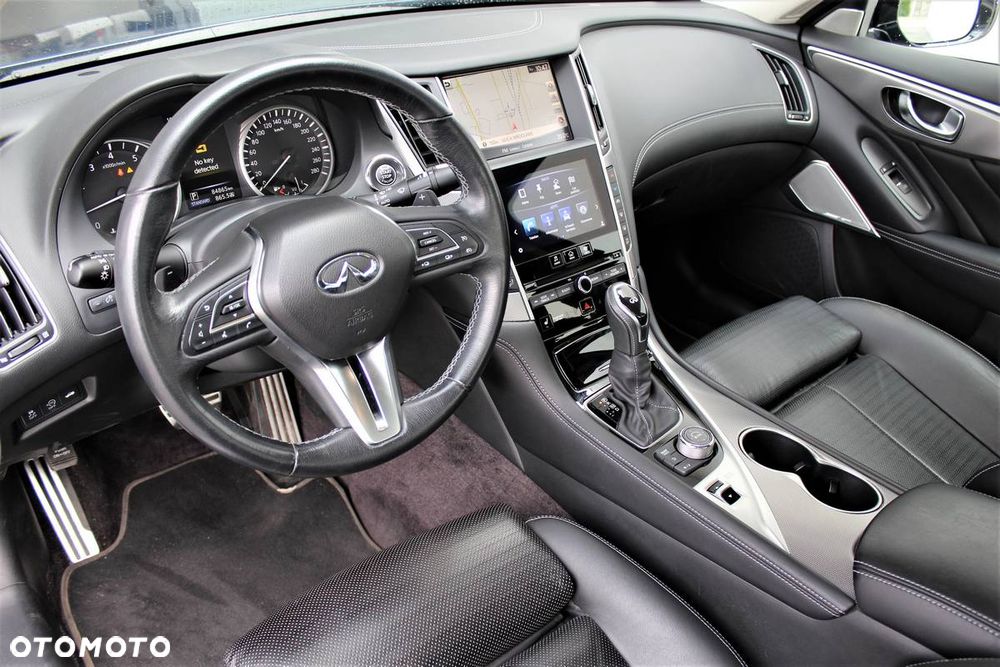 Infiniti Q50 - 9