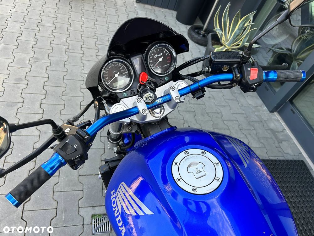 Honda Hornet - 17