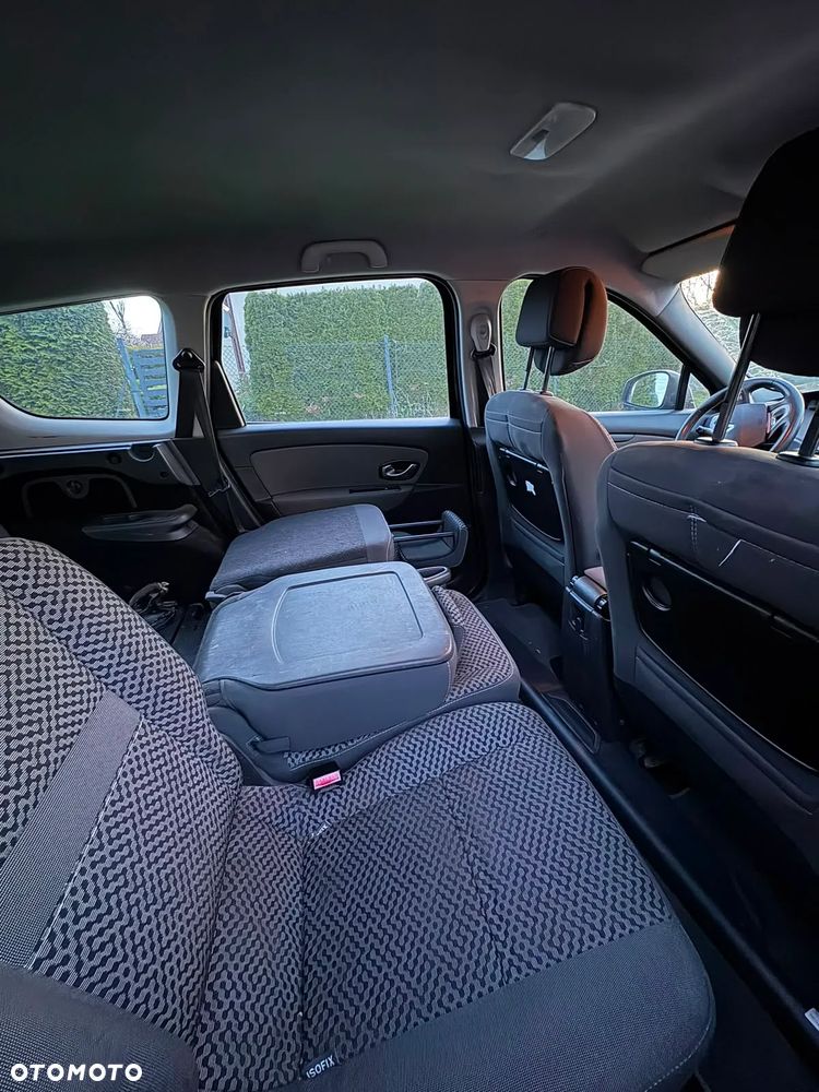 Renault Scenic 1.5 dCi Tech Run - 13