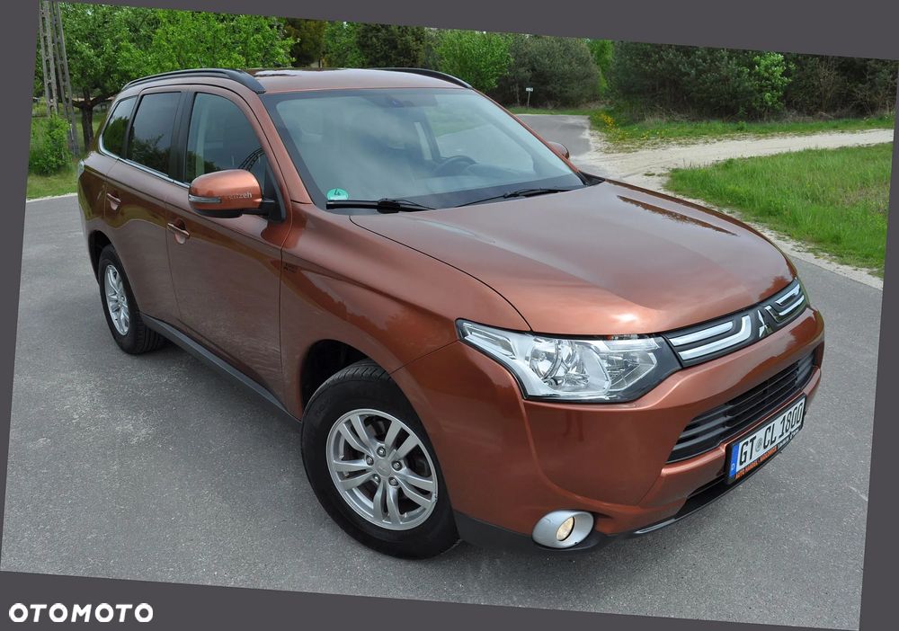 Mitsubishi Outlander 2.0 2WD SUV-Star - 5