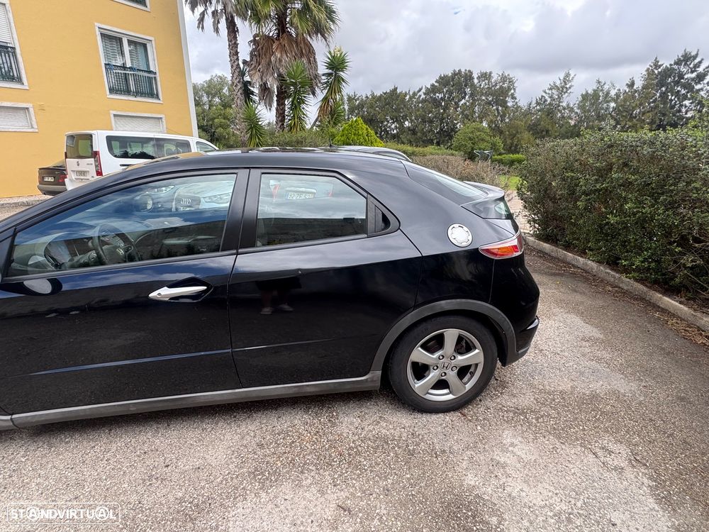 Honda Civic 1.4 Comfort - 6
