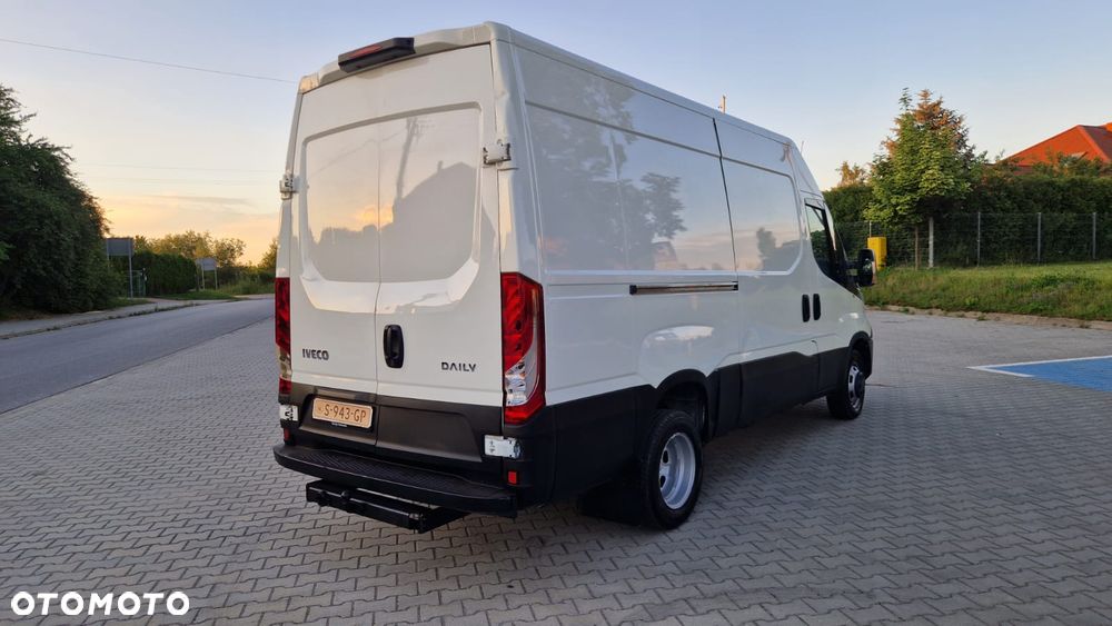 Iveco DAILY 35 Klima Elektryka Tempomat Na Bliźniaku Furgon 3os. Hak Serwis - 5
