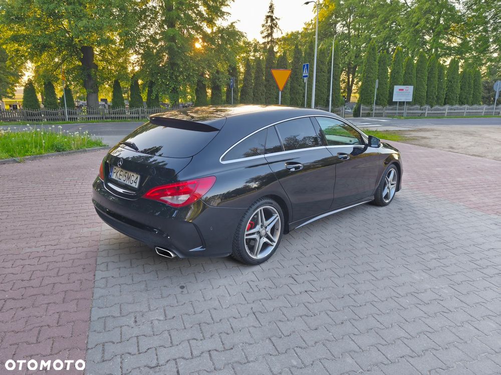 Mercedes-Benz CLA 220 (CDI) d AMG Line - 2