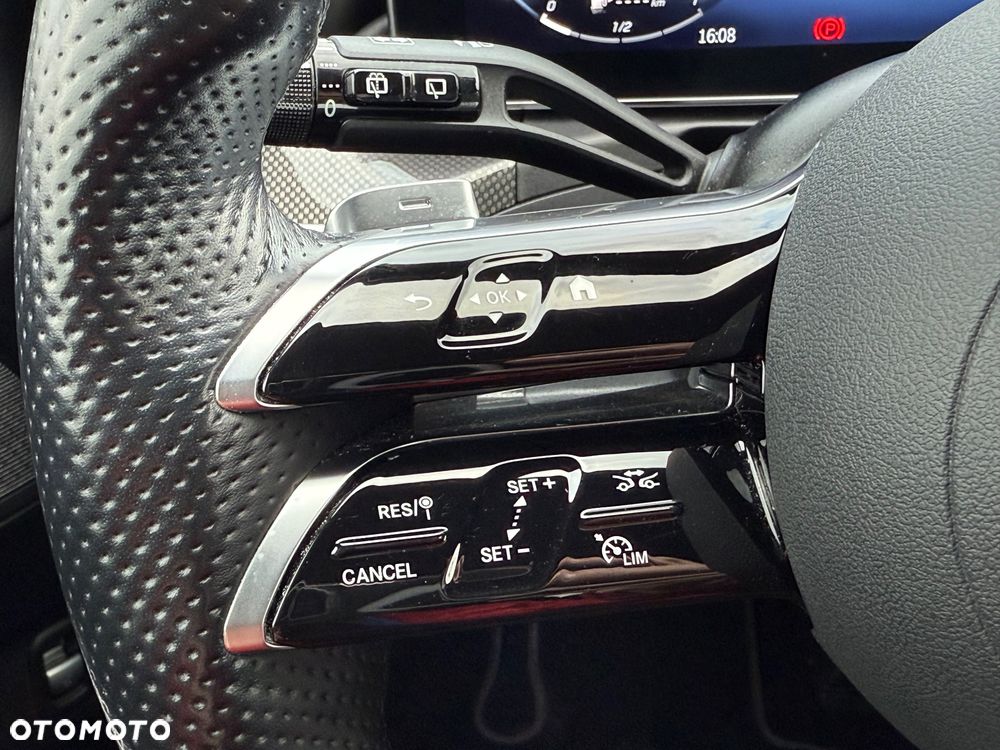 Mercedes-Benz Klasa C 220 d 9G-TRONIC AMG Line - 27