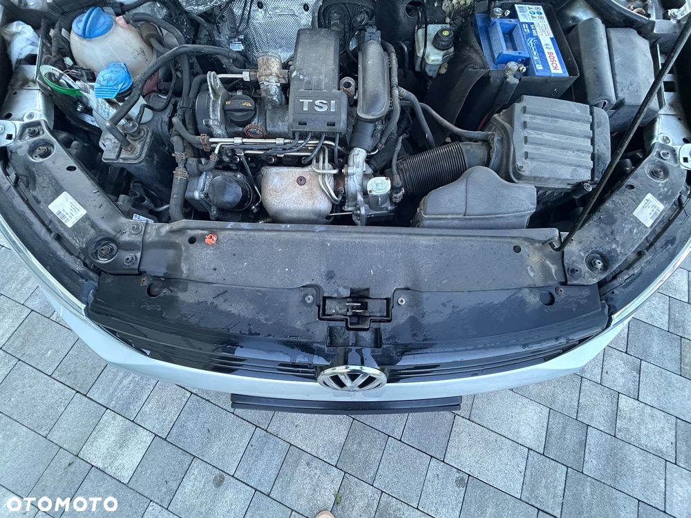 Volkswagen Jetta 1.2 TSI Trendline - 20