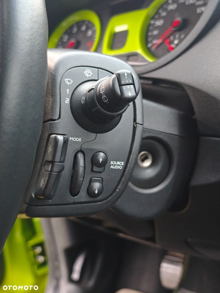 Renault Clio 1.2 16V Dynamique - 27