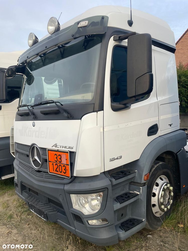 Kabina Mercedes-Benz ACTROS kompletna Niemcy - 1