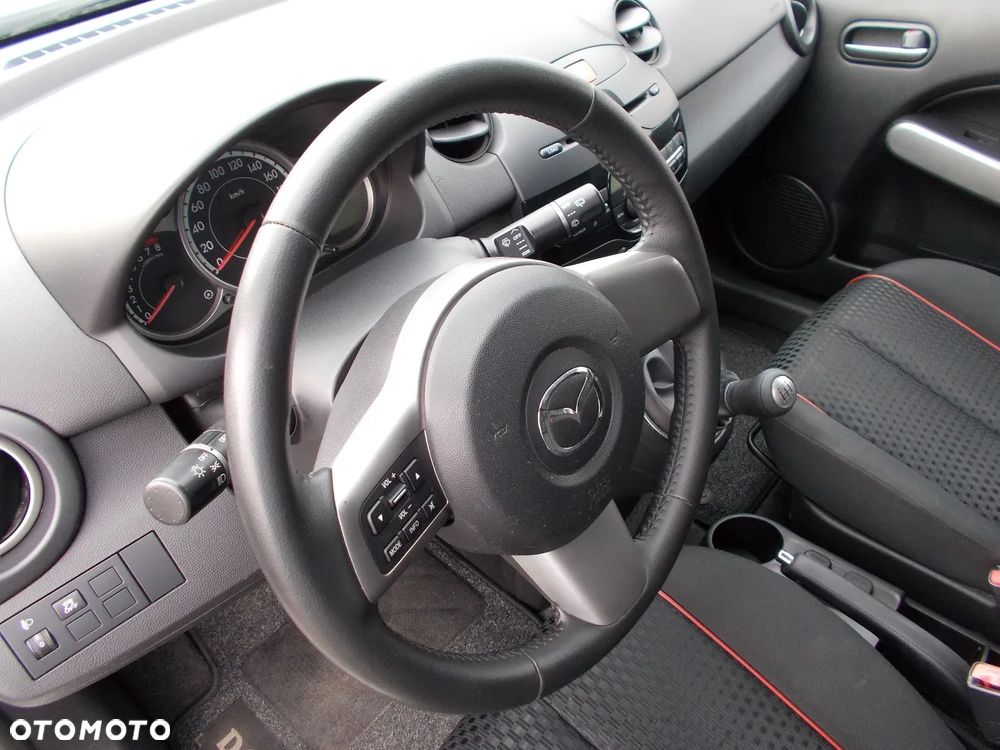 Mazda 2 1.3 MZR Active - 20