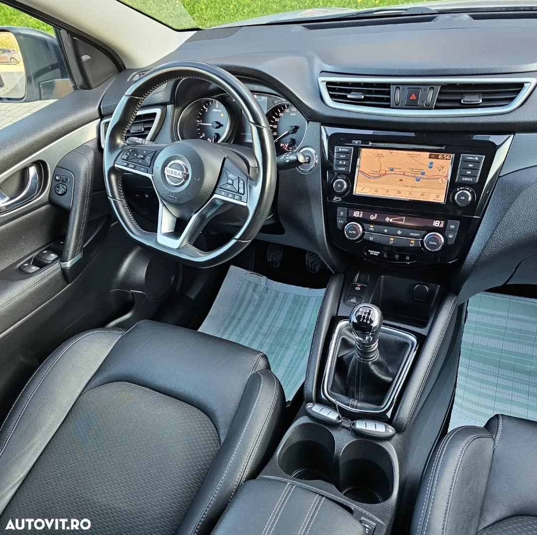 Nissan Qashqai 1.7 dCi TEKNA+ - 21