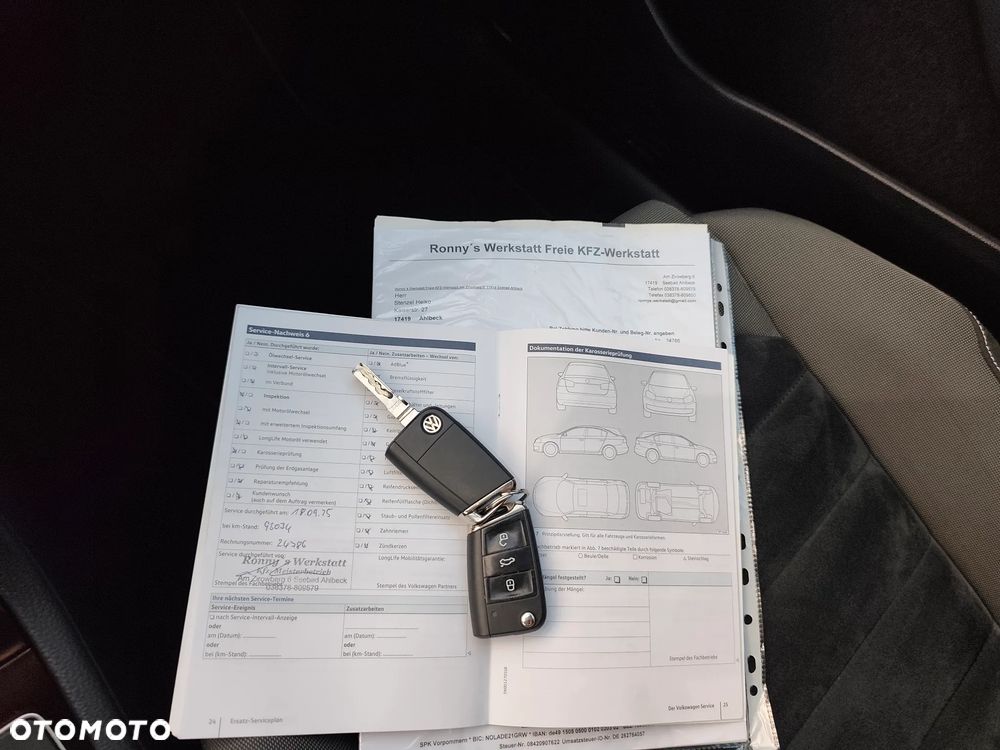 Volkswagen Golf 1.4 TSI BlueMotion Technology Highline - 29