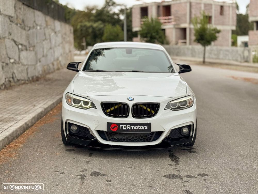 BMW 220 d Coupe Pack M - 1