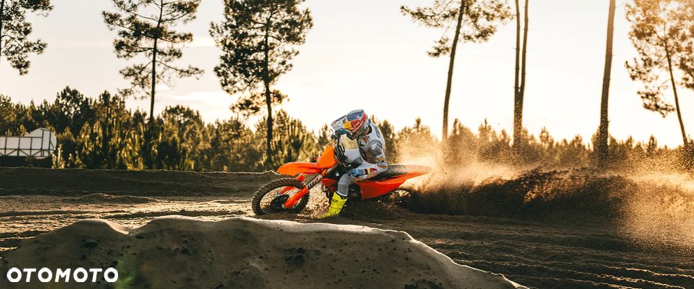 KTM SXF - 8