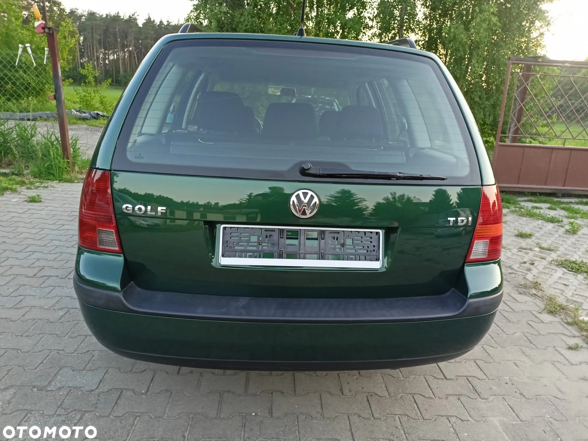 Volkswagen Golf 1.9 TDI Comfortline - 10