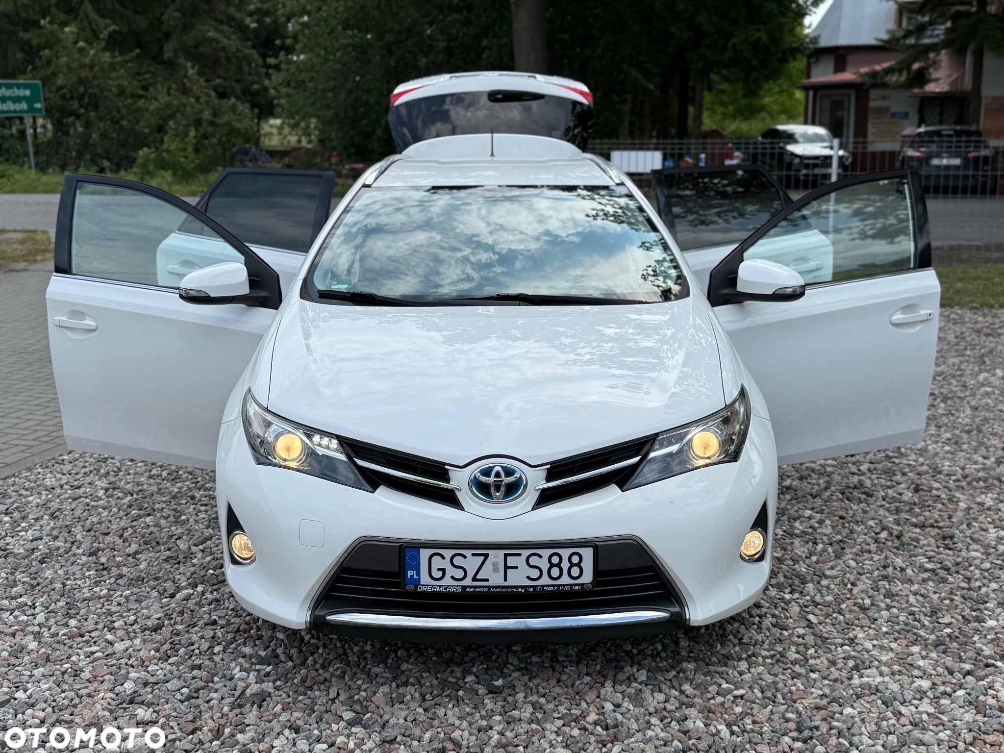 Toyota Auris - 34