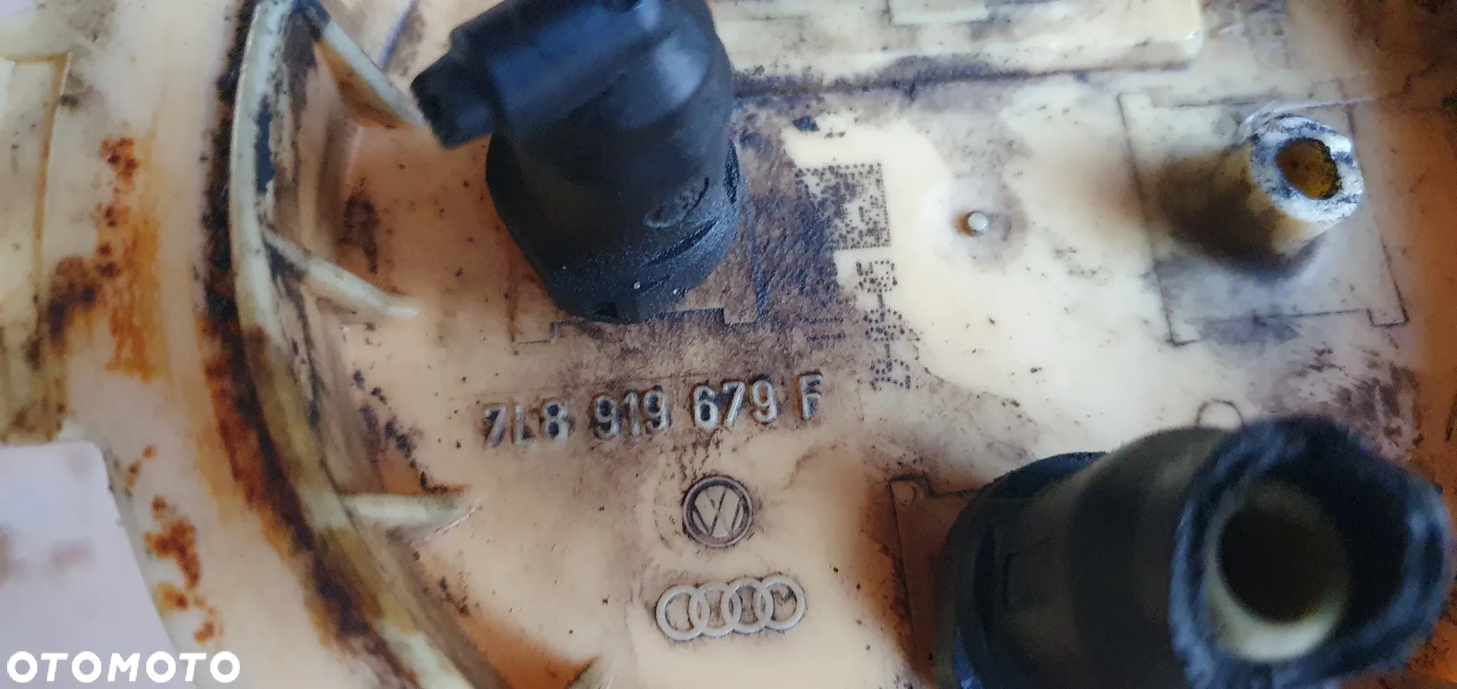 Pompka paliwa VW Touareg 3.0 TDI 7L8919679F - 4