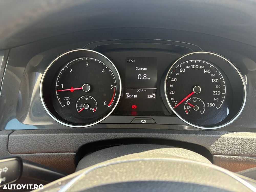 Volkswagen Golf 1.6 TDI Trendline - 5