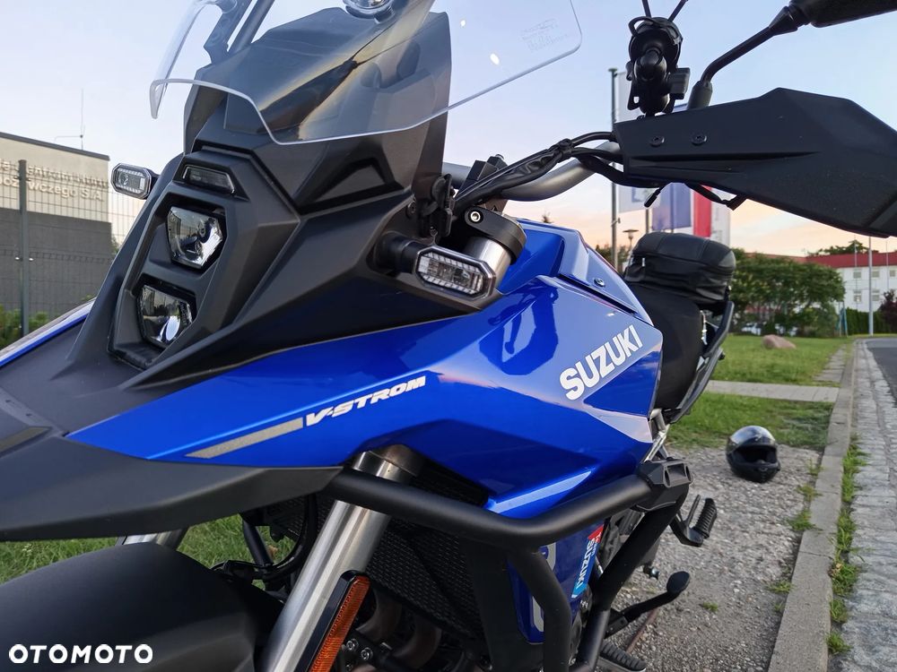 Suzuki V-STROM - 11
