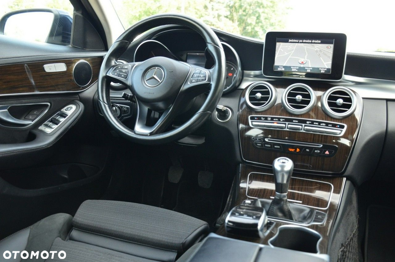 Mercedes-Benz Klasa C - 23