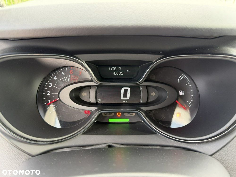 Renault Captur - 30