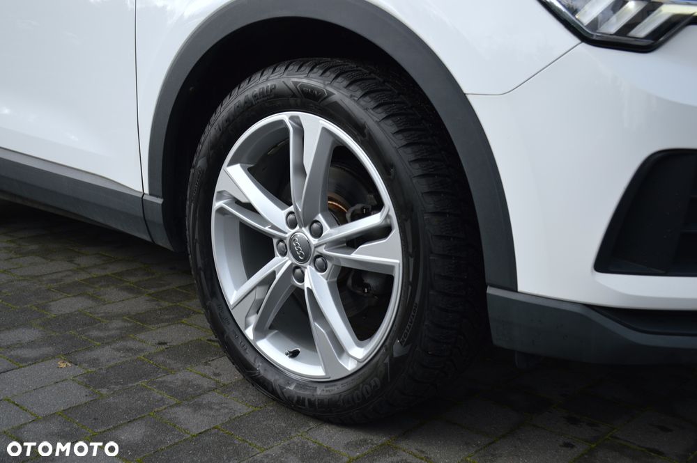 Audi Q3 35 TDI Advanced S tronic - 36