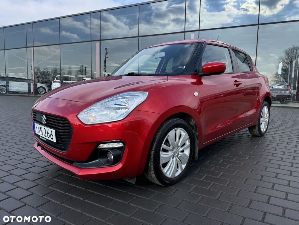 Suzuki Swift 1.2 Premium Plus - 12
