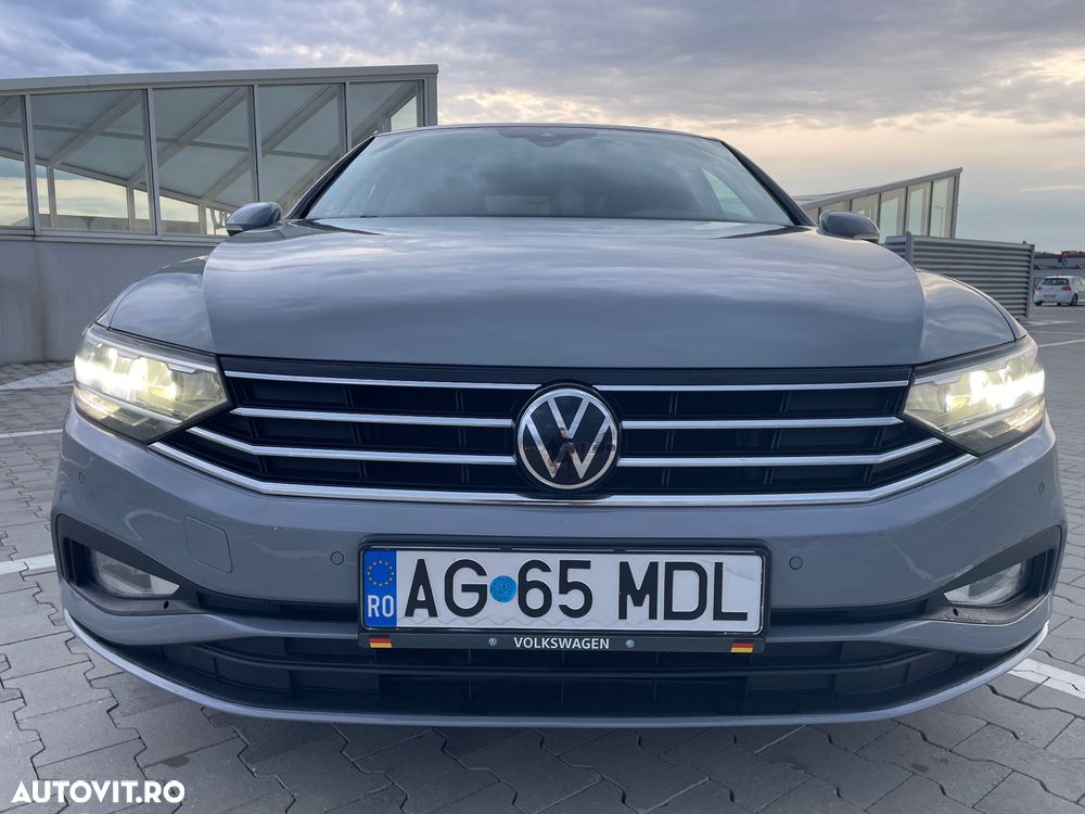 Volkswagen Passat 2.0 TDI DSG Comfortline - 2