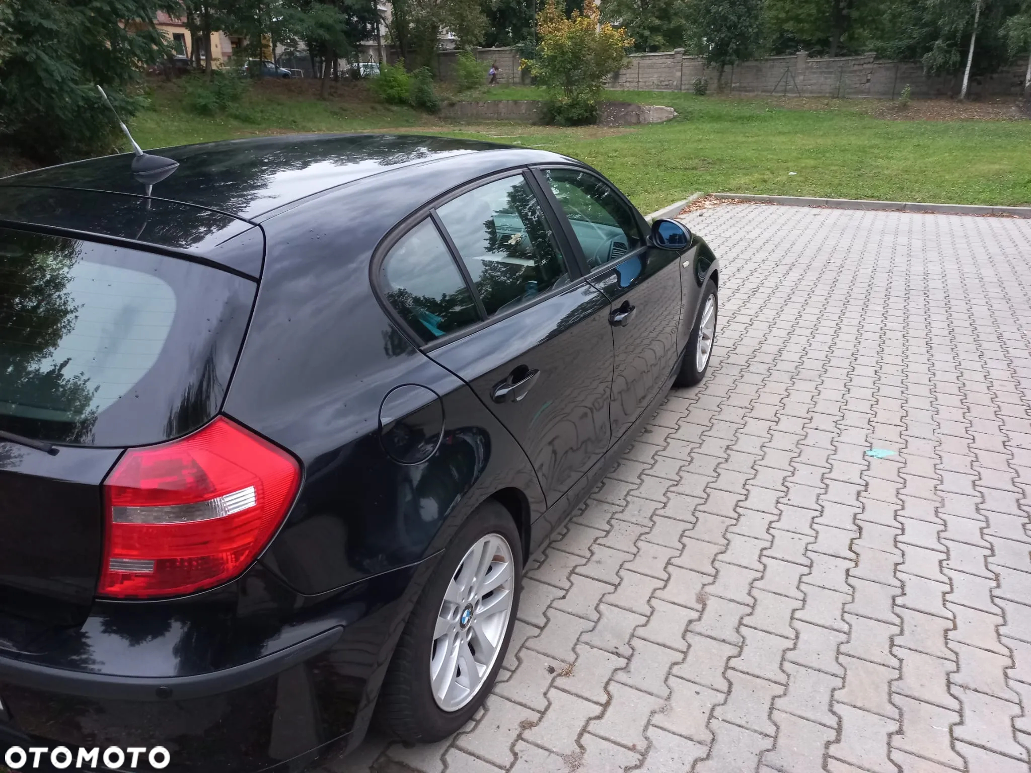 BMW Seria 1 116i - 10