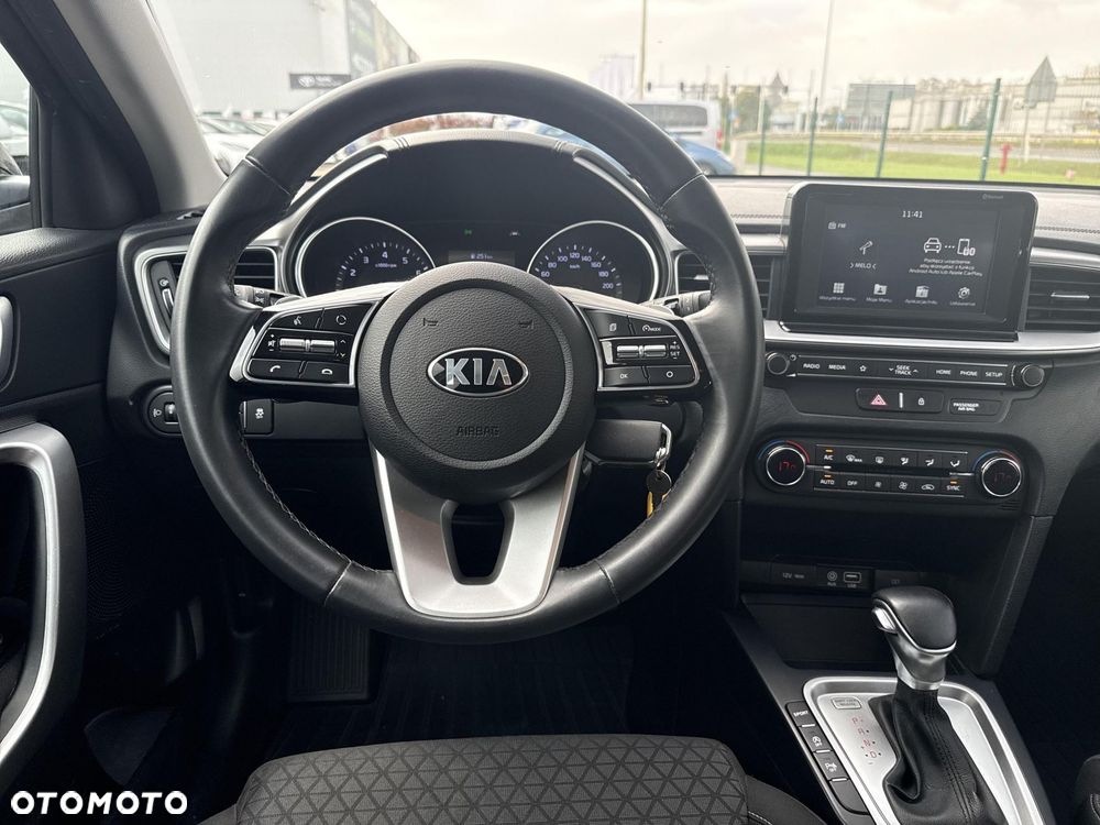 Kia Ceed 1.4 T-GDI M DCT - 12
