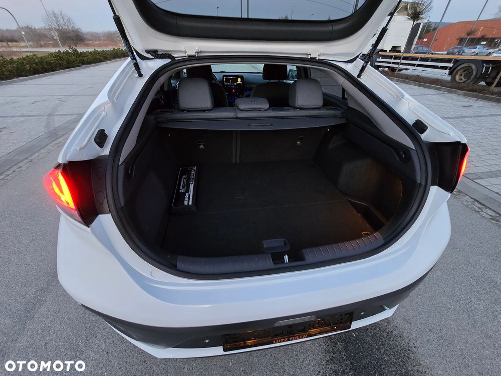 Hyundai IONIQ Hybrid Premium - 19