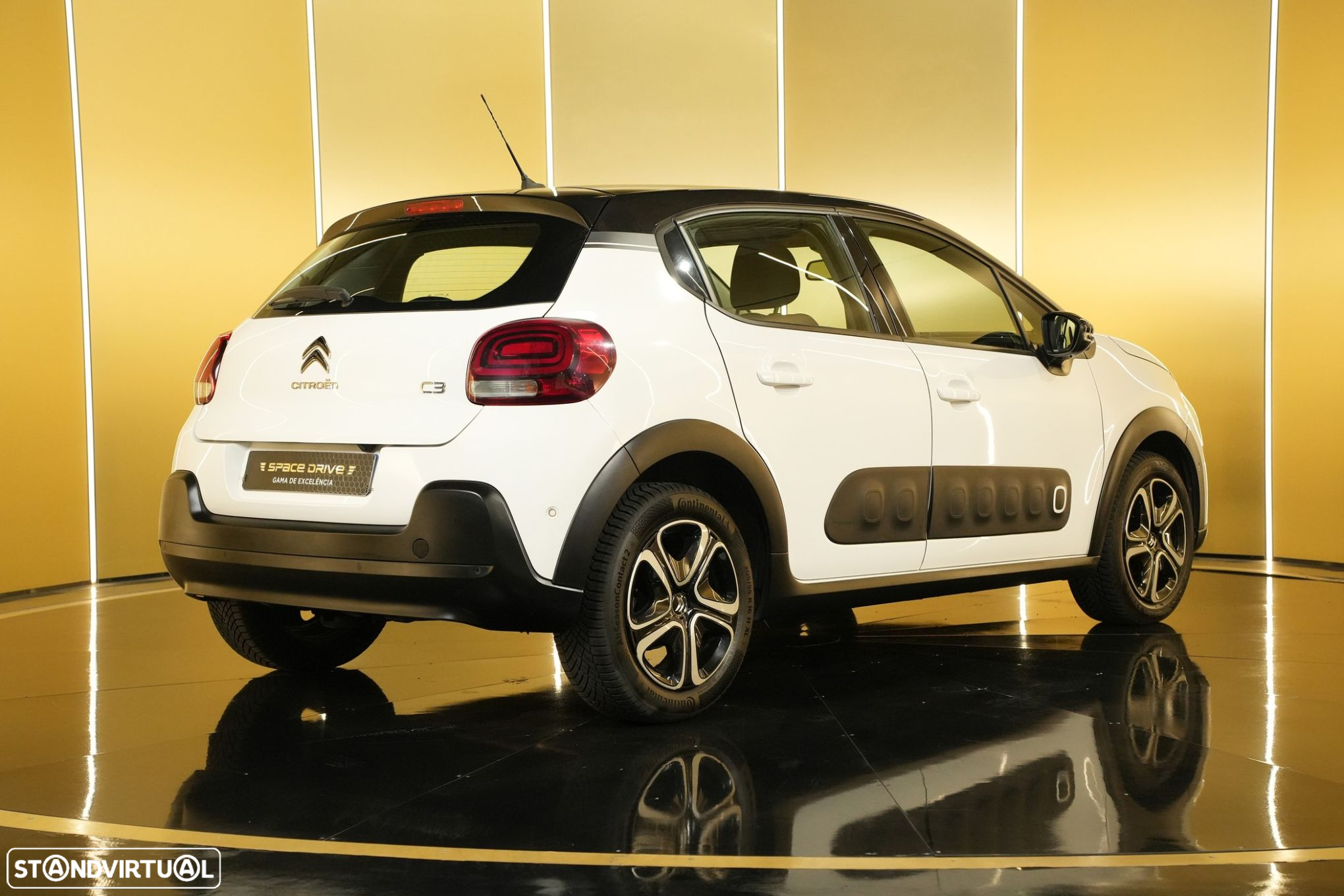 Citroën C3 1.5 BlueHDi Shine - 10